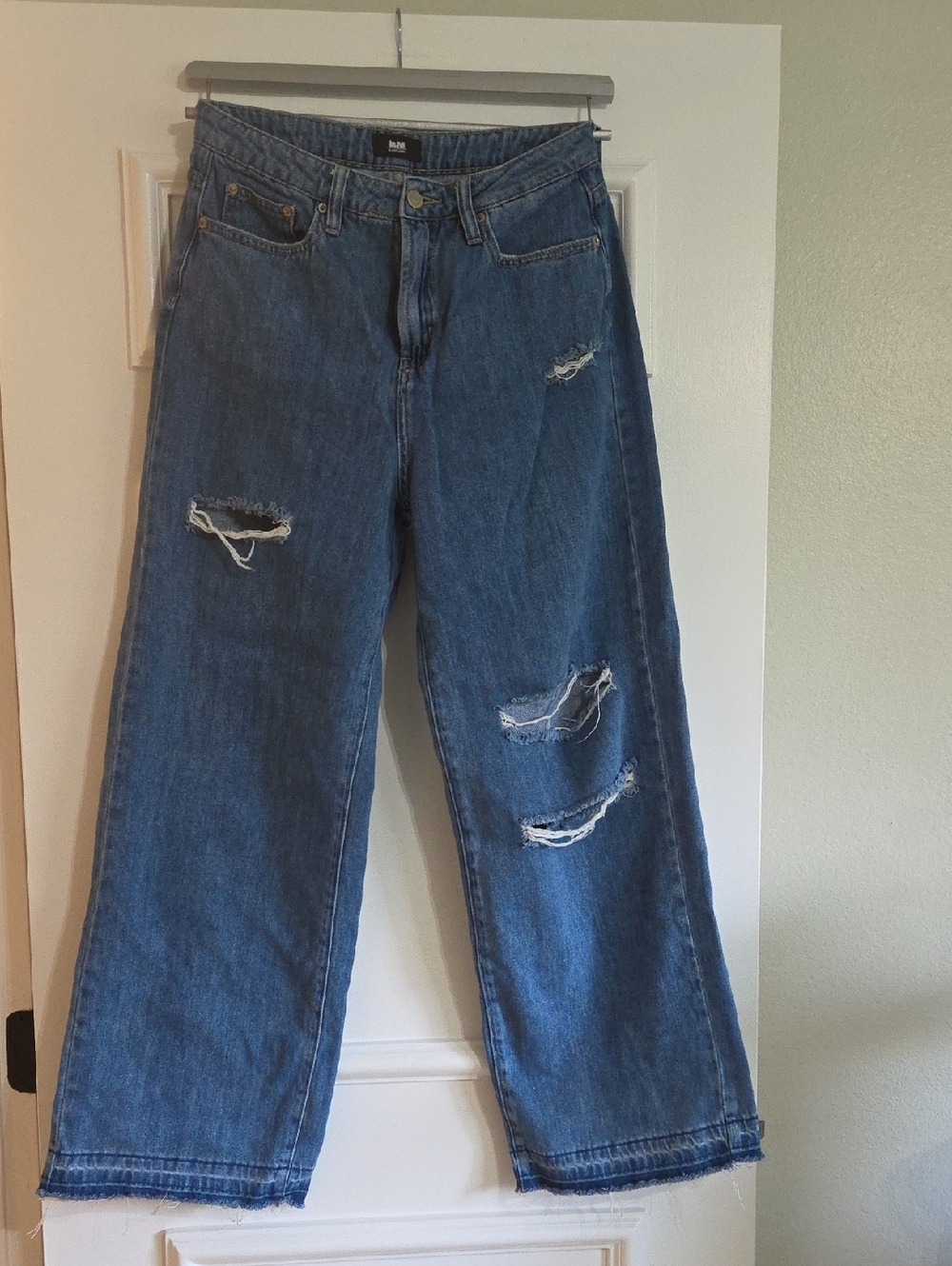 I&M Black Label Distressed Jeans Juniors Size 7